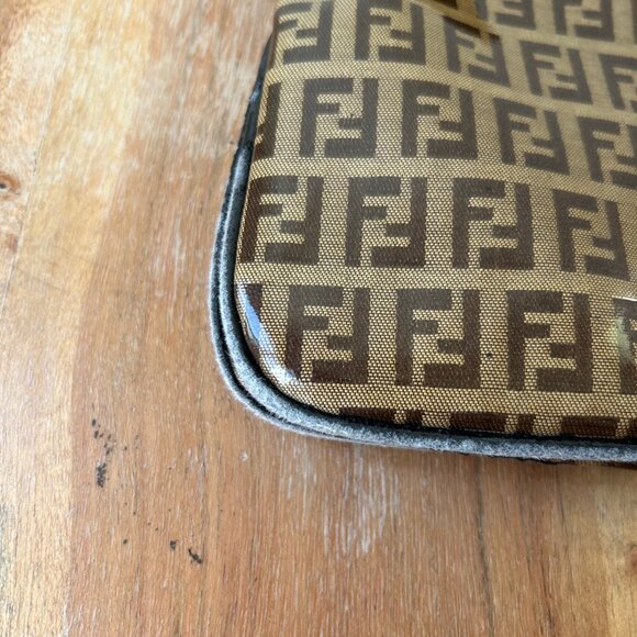 Fendi Zucchino Vinyl Double Flap Accordion Baguette Brown - Picture 5 of 15